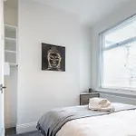 Teesside House - Sleeps Up To 10 Apartament