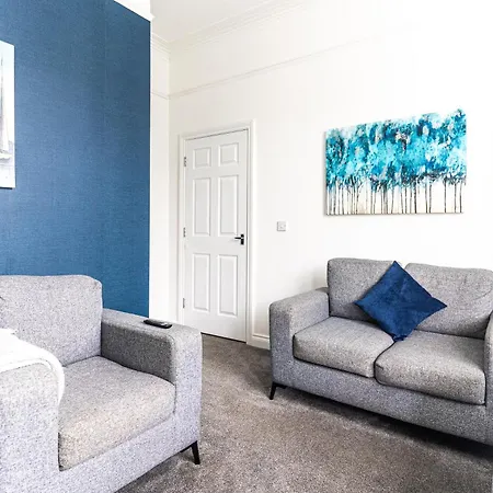 公寓 Teesside House - Sleeps Up To 10 *